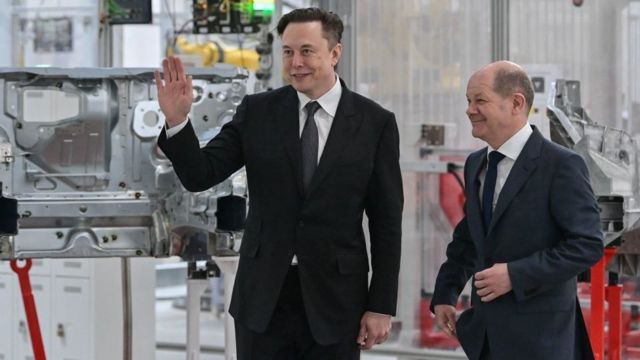 Elon Musk acceptă publicitatea pentru produsele Tesla